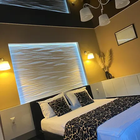 Sas 1 Luxury * Mamaia