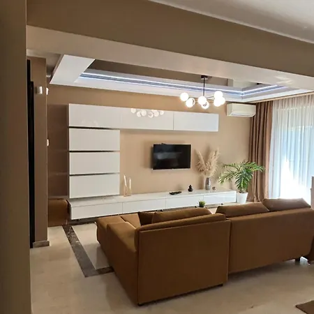 Sas 1 Luxury * Mamaia