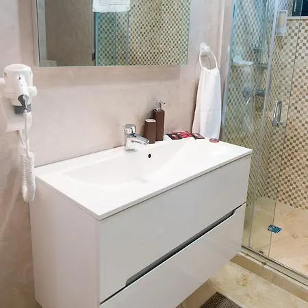 Sas 1 Luxury * Mamaia