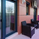 Sas 1 Luxury