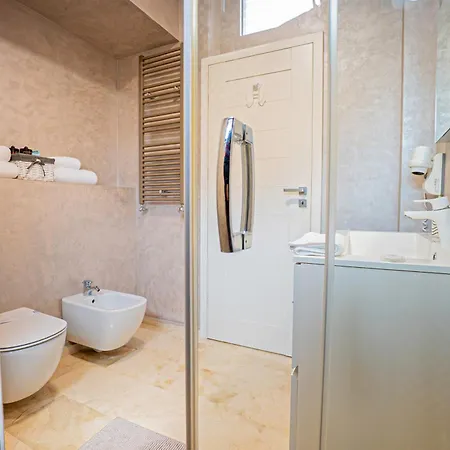 Sas 1 Luxury * Mamaia