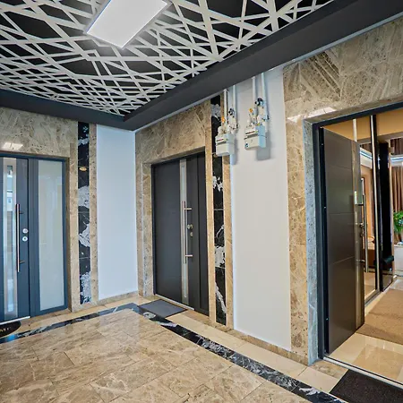 Sas 1 Luxury Apartment