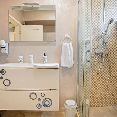 Sas 1 Luxury Apartment *