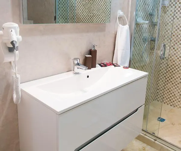 Sas 1 Luxury * Mamaia